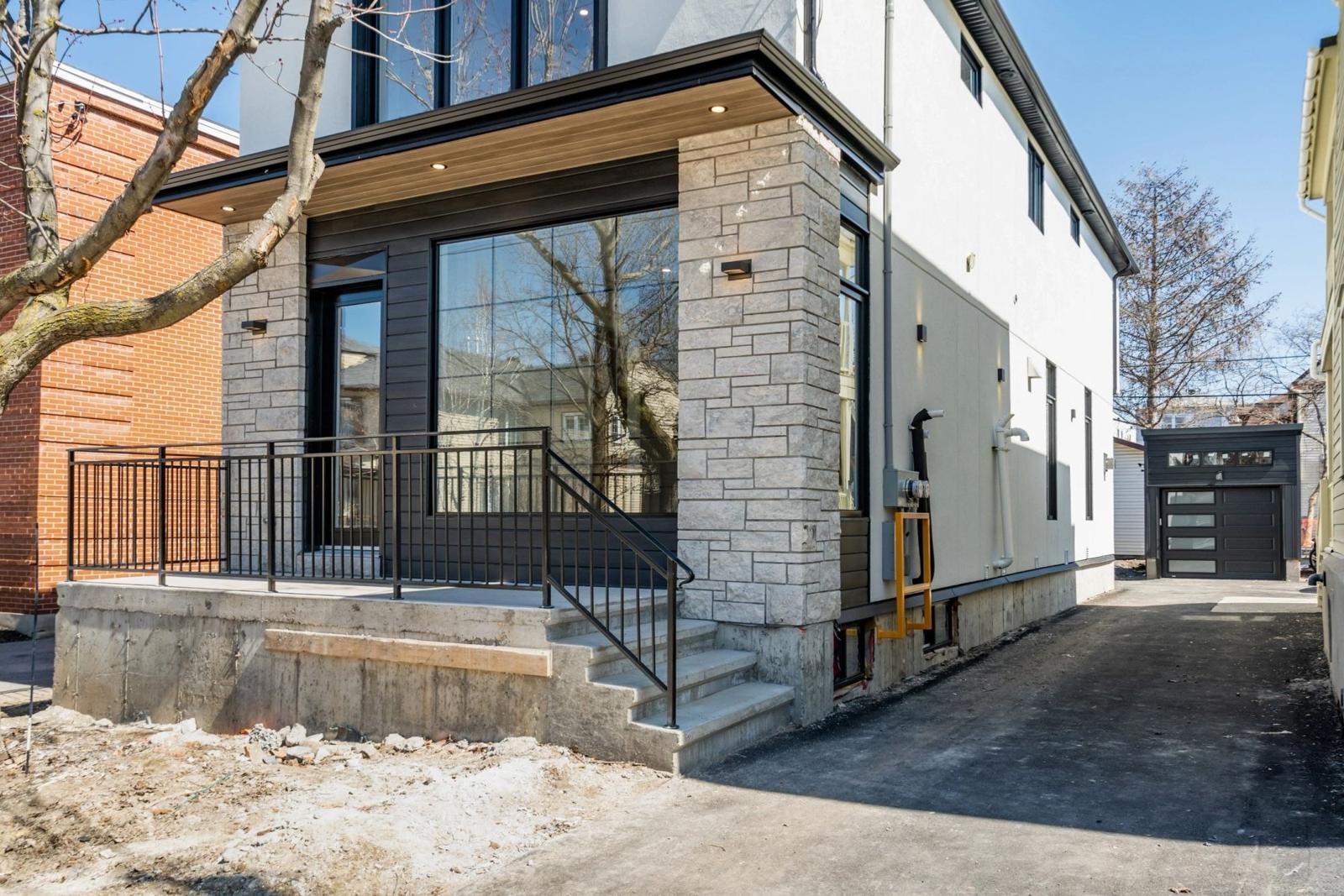Commanda residence exterior